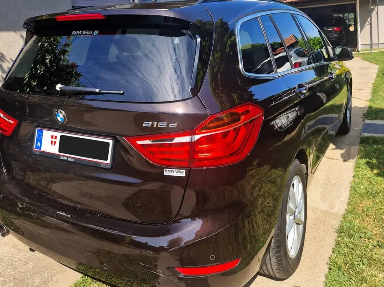 BMW 216