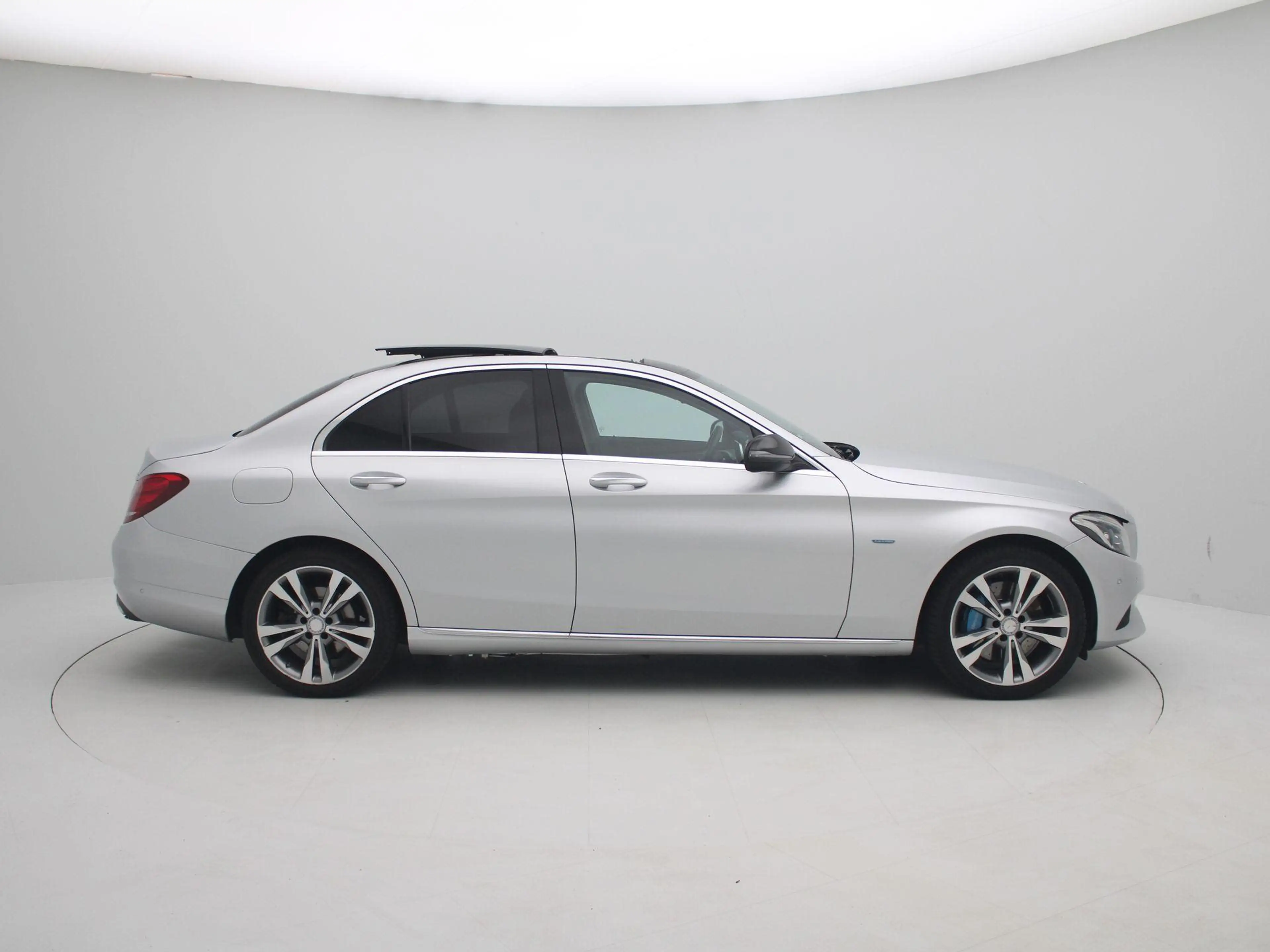 Mercedes-Benz C 350 e | Panoramadak | Stoelverwarming | Navigatie | Le — photo 7