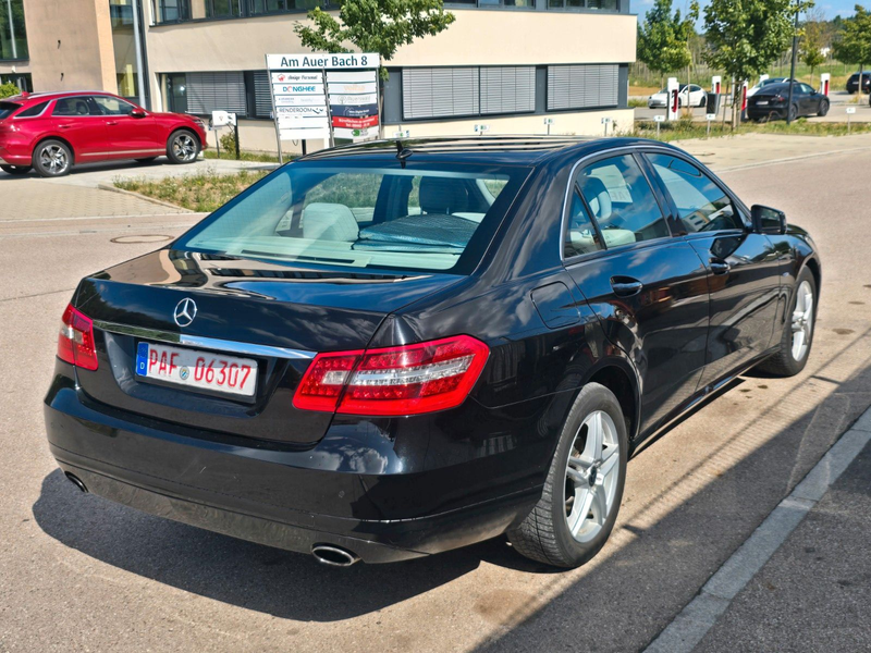 Mercedes-Benz E 350 CDI BlueEFFICIENCY — photo 6
