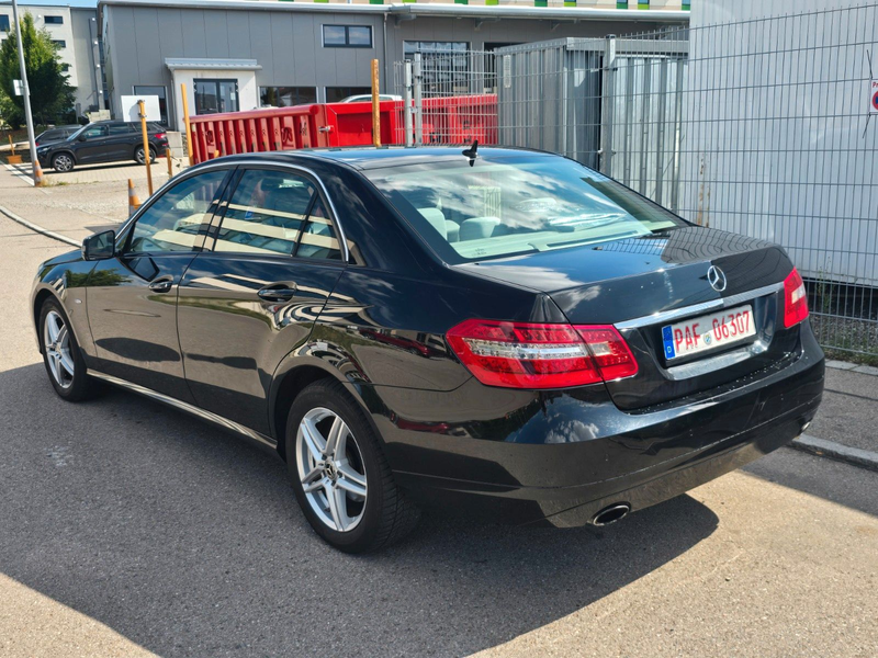 Mercedes-Benz E 350 CDI BlueEFFICIENCY — photo 5
