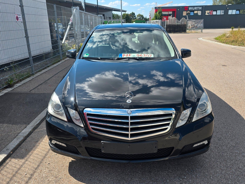 Mercedes-Benz E 350 CDI BlueEFFICIENCY — photo 2