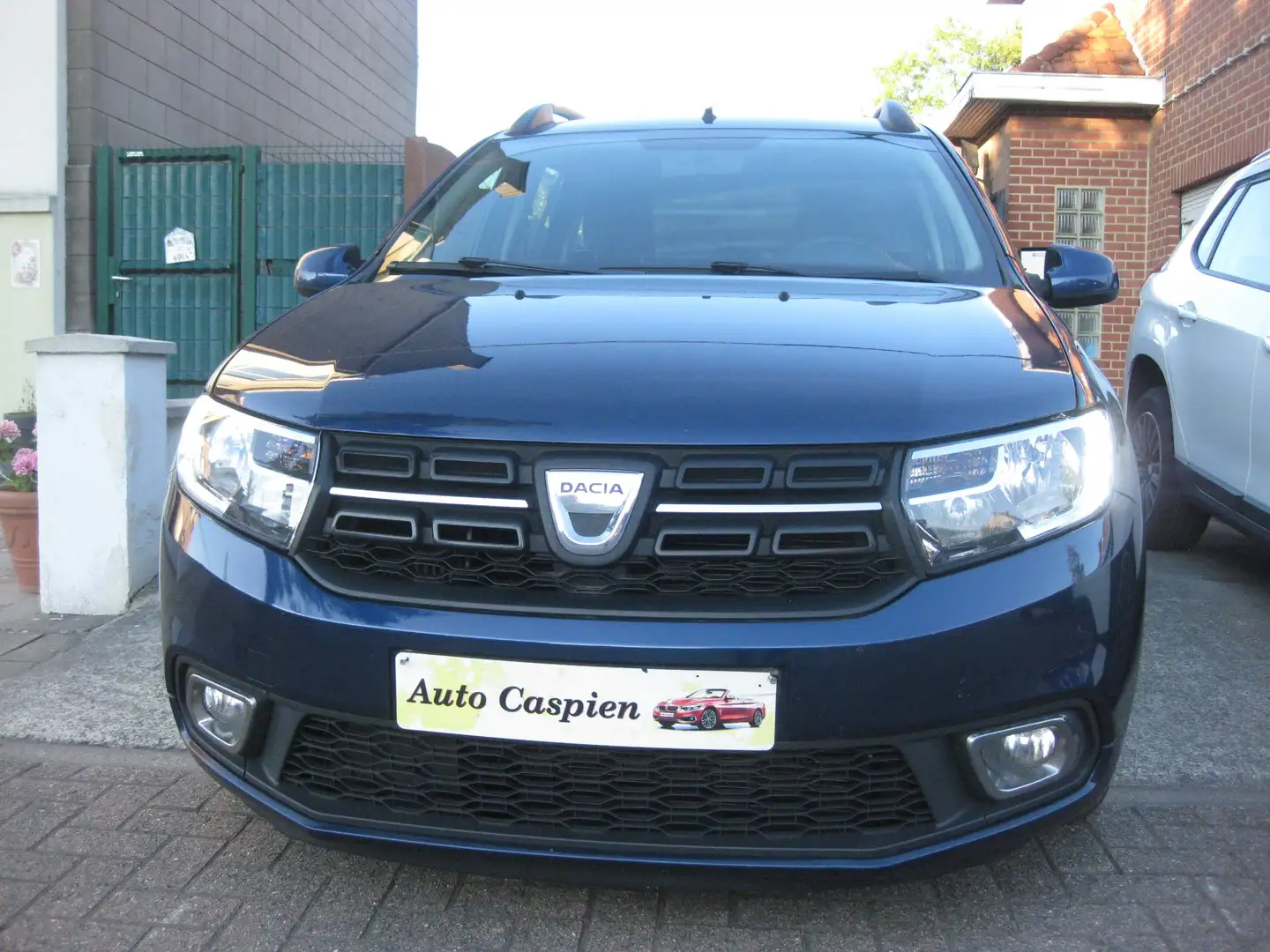 Dacia Logan MCV 1.5 dCi CLIM GPS CARNET EURO6B GARANTIE - 1