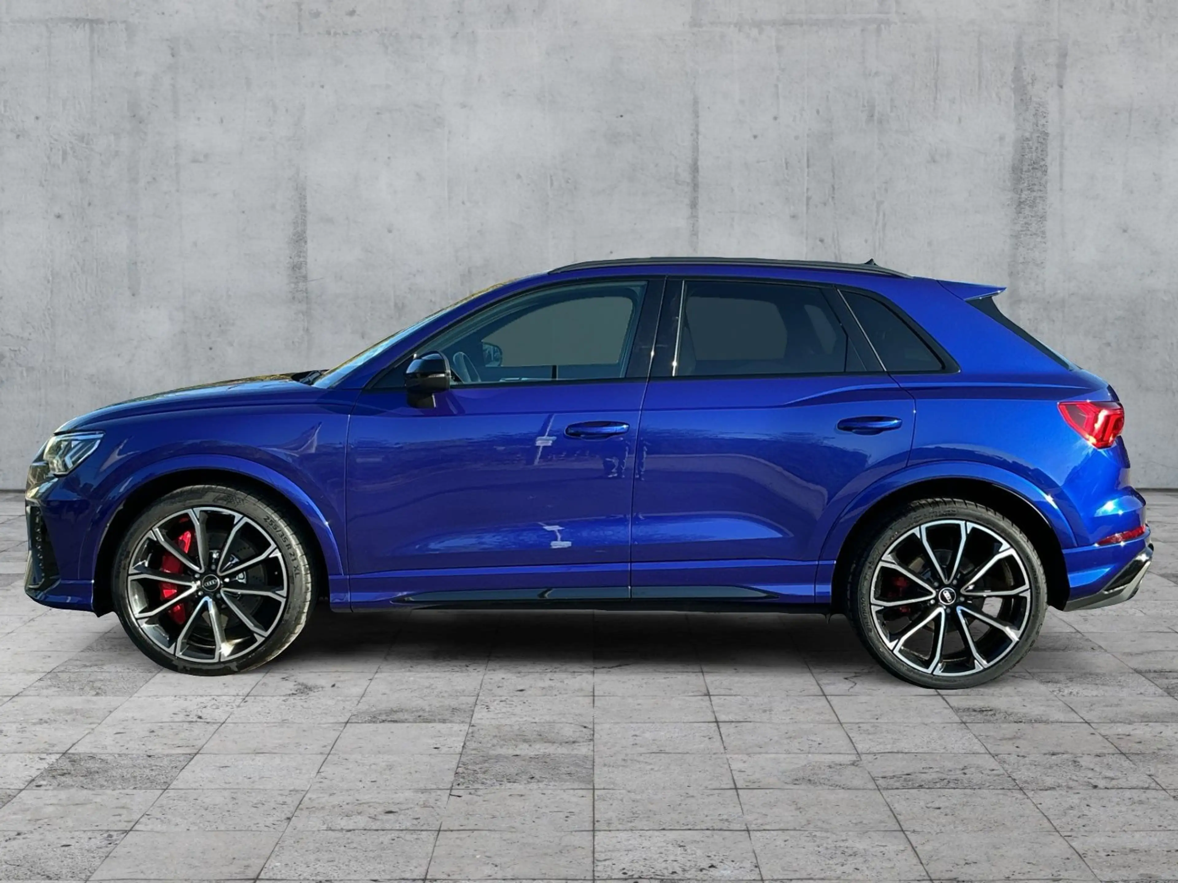 Audi RS Q3 2.5 TFSI QU MATRIX+NAV+ACC+RFK+SHZ+LM 21" — photo 4