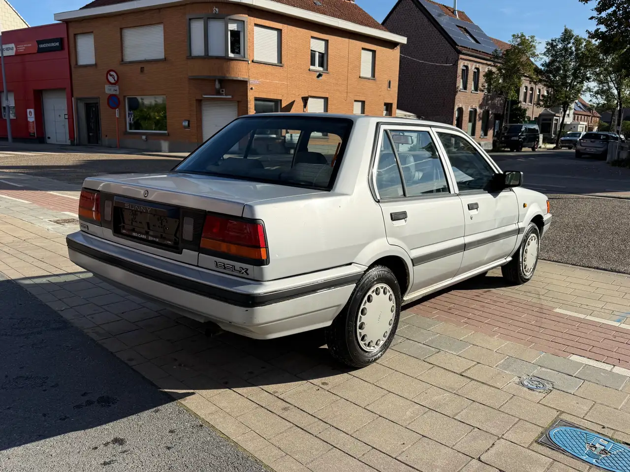 Nissan Sunny 1.6i // BELGIUM CAR //, foto 4