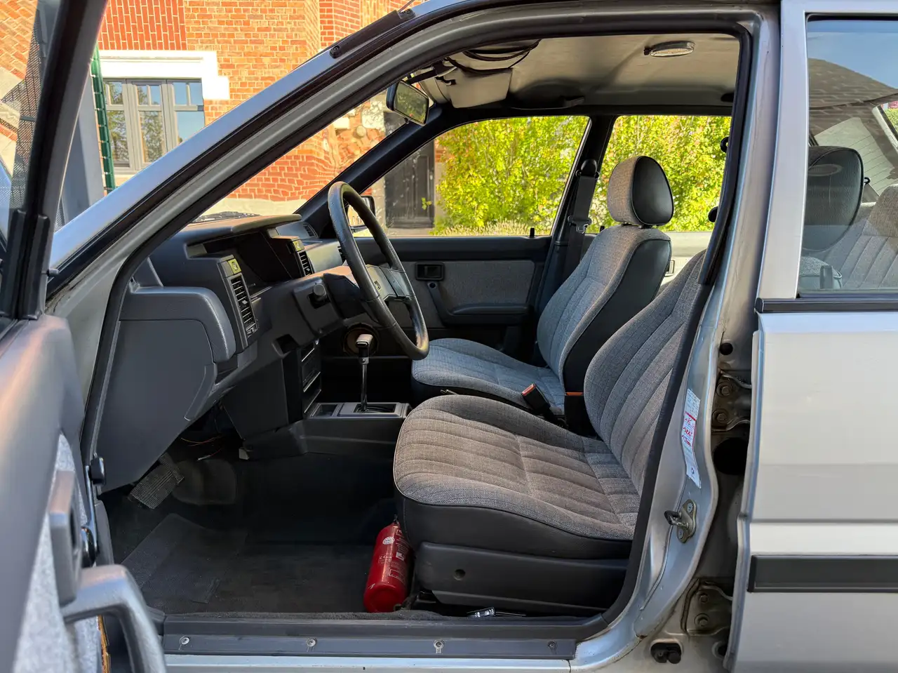 Nissan Sunny 1.6i // BELGIUM CAR //, foto 8