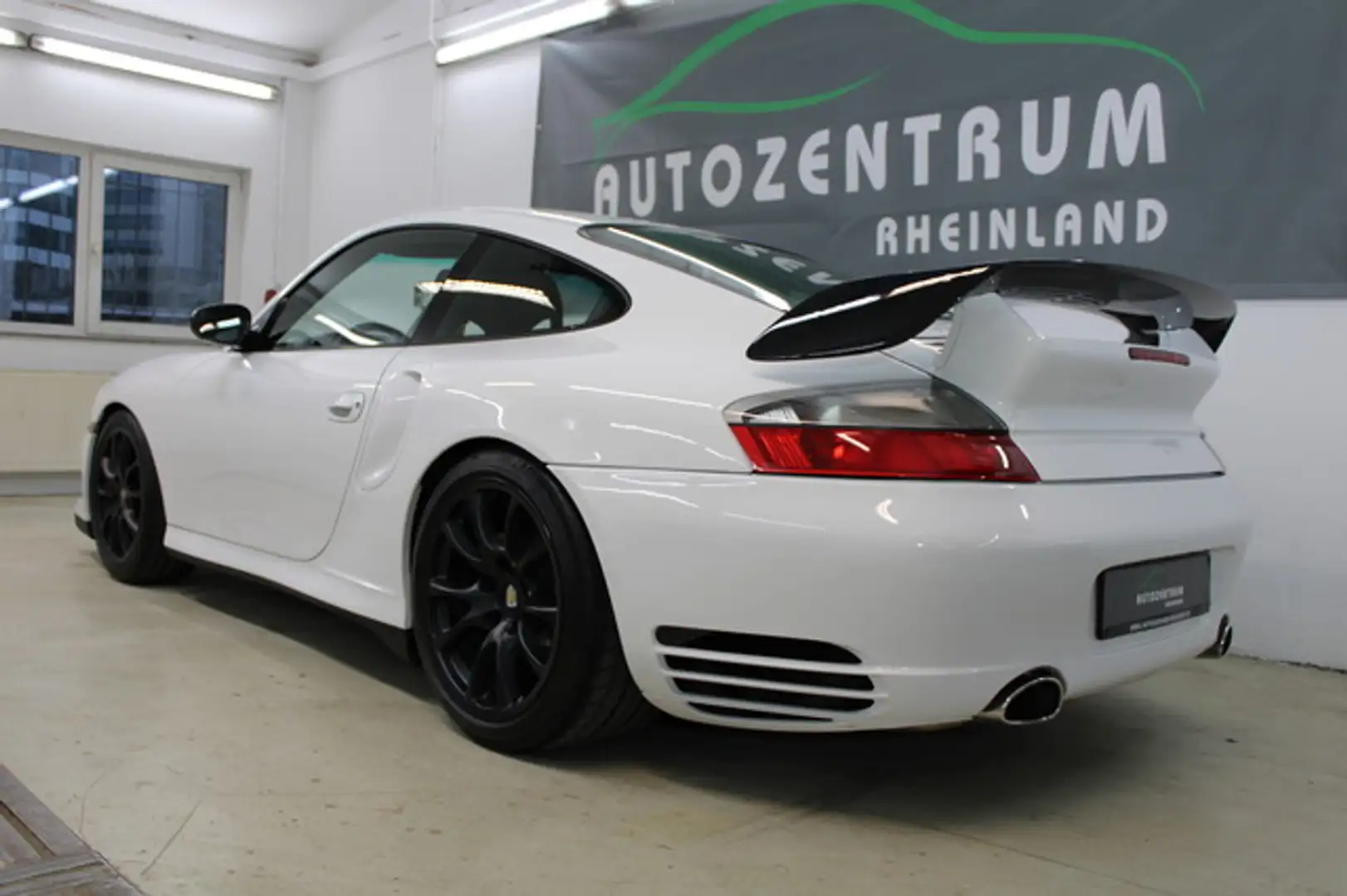 Porsche 996 GT2 Mark MK II Navi/Xenon/Carbon/Service neu Alb - 2