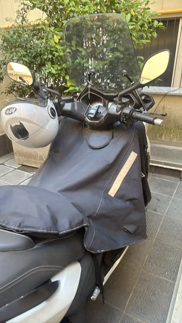Yamaha X-Max 400 sh11 - 2