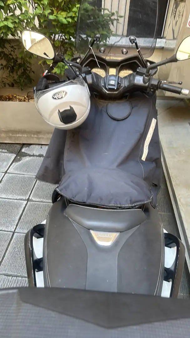 Yamaha X-Max 400 sh11 - 1