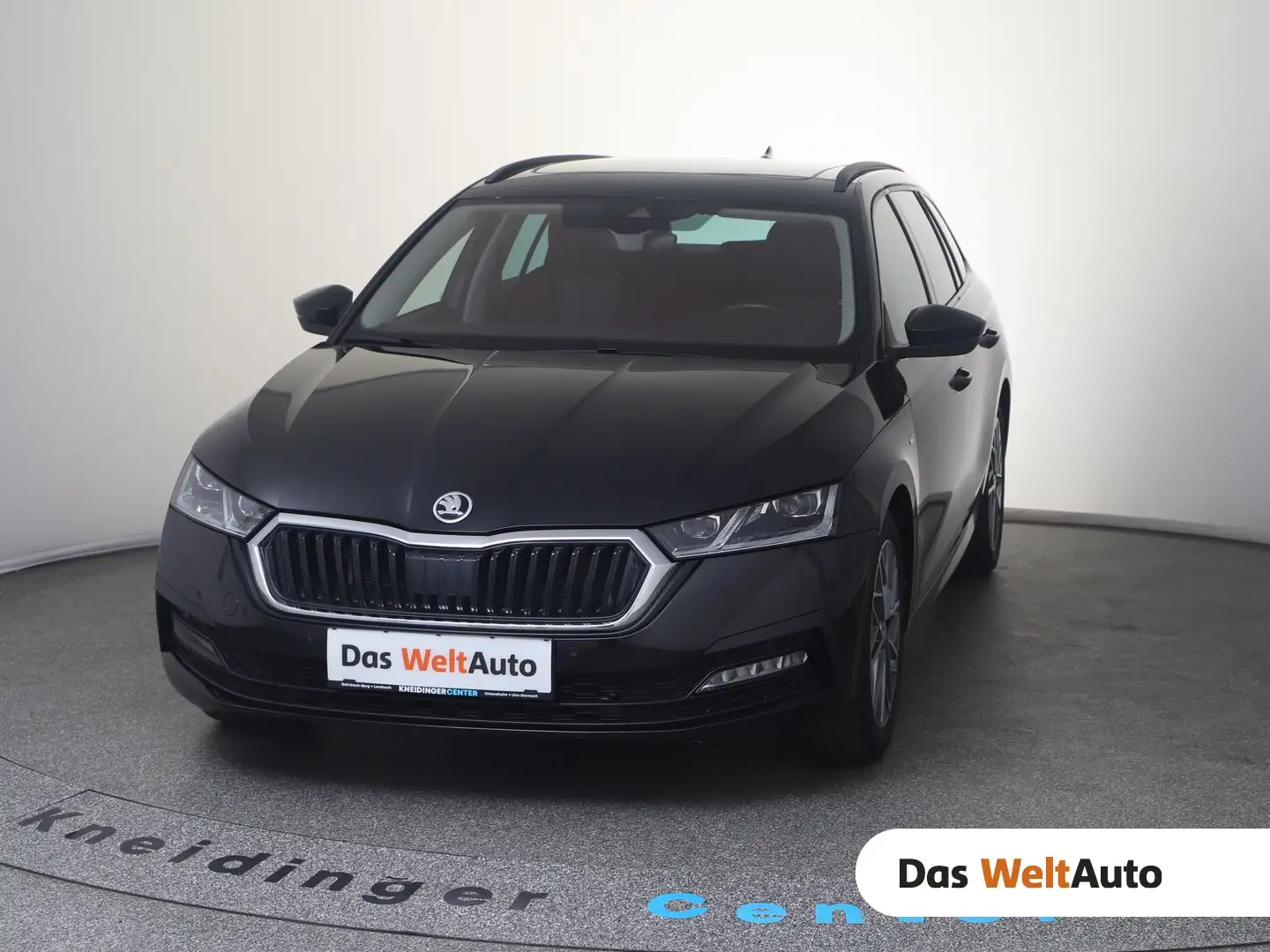 Skoda Octavia Ambition TDI DSG Schwarz - 1