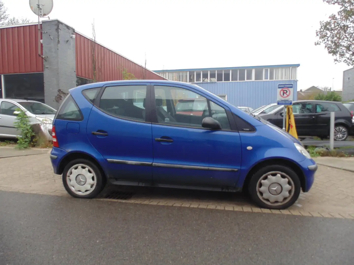 Mercedes-Benz A 140 Elegance Blau - 2