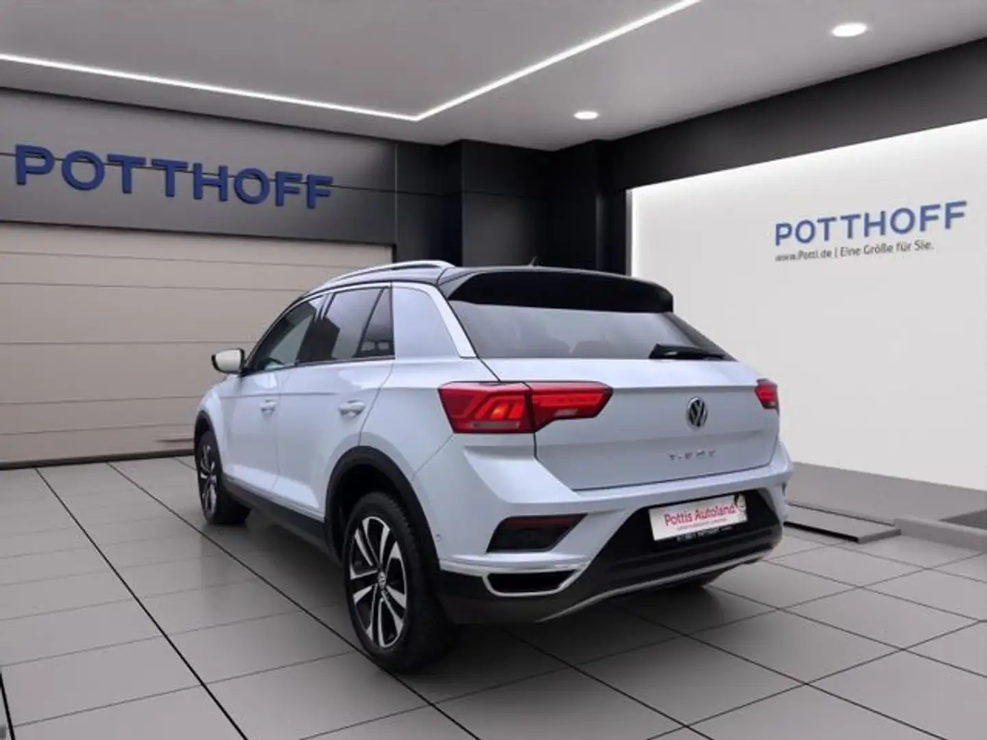 Volkswagen T-Roc 1.5 TSI IQ.DRIVE KAMERA PDC SITZHZG ACC Silber - 2