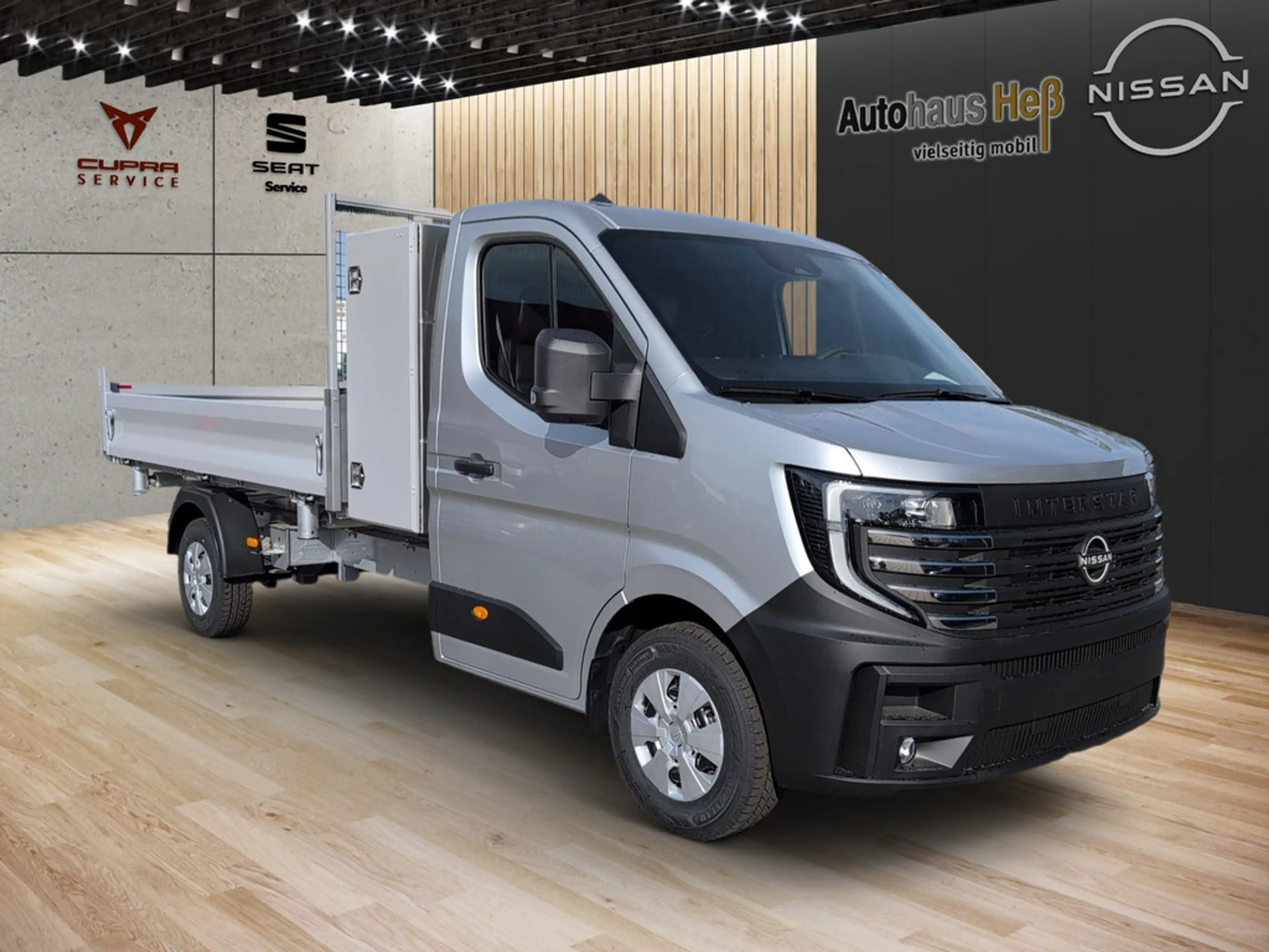 Nissan Interstar S-CAB 3S-Kipper L3H1 KLIMAAUTOMATIK — photo 4