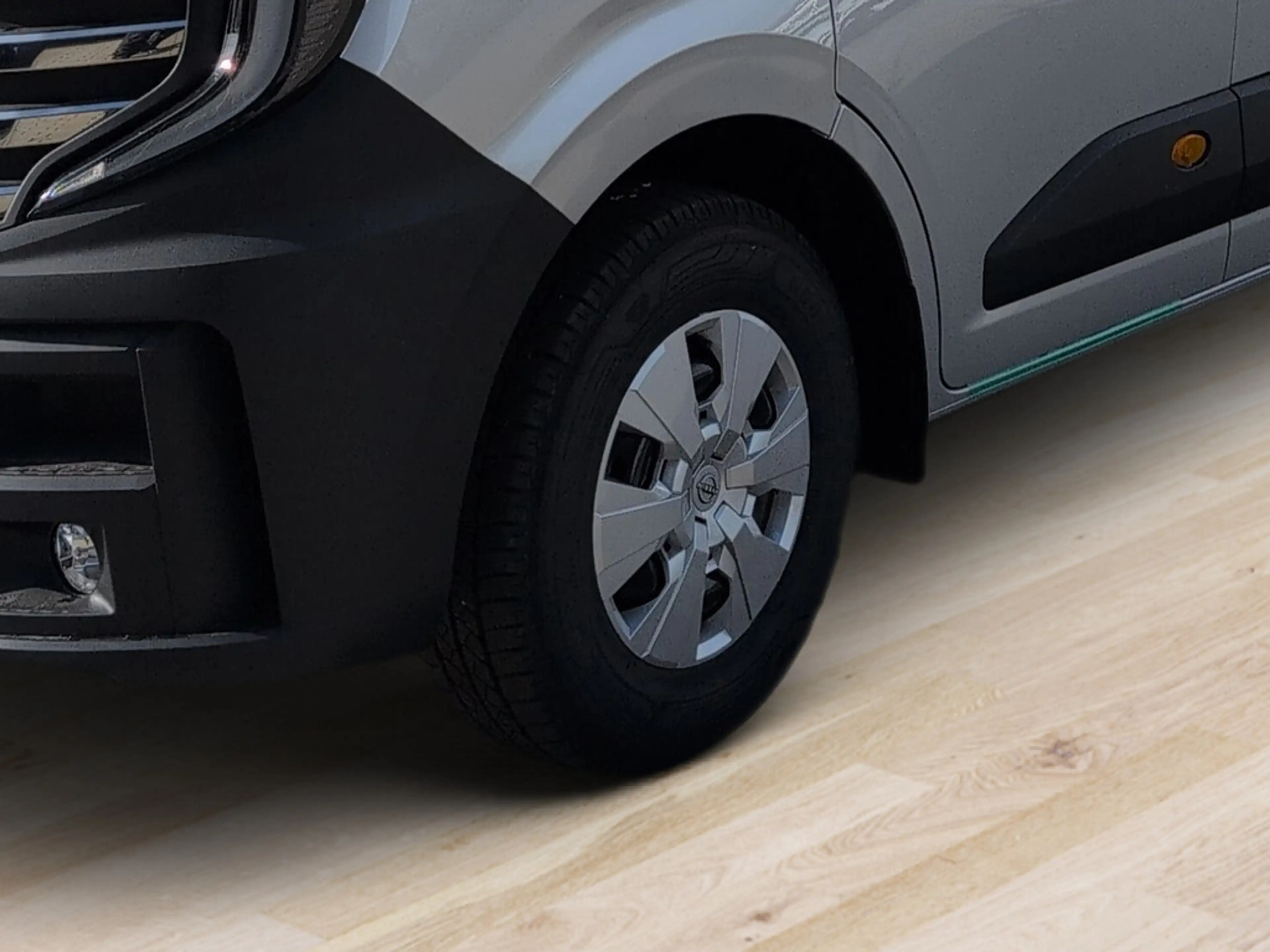 Nissan Interstar S-CAB 3S-Kipper L3H1 KLIMAAUTOMATIK — photo 11