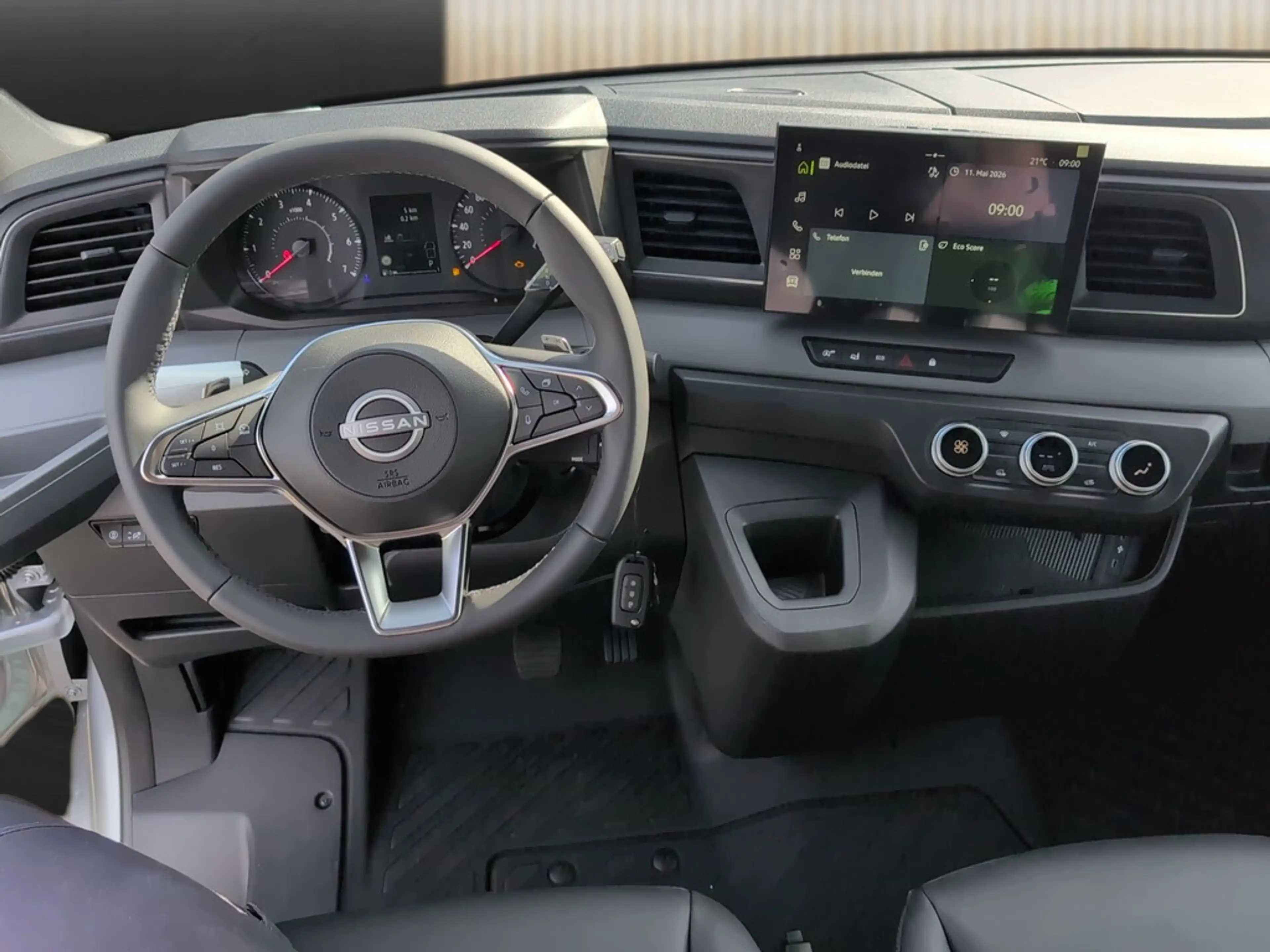 Nissan Interstar S-CAB 3S-Kipper L3H1 KLIMAAUTOMATIK — photo 14