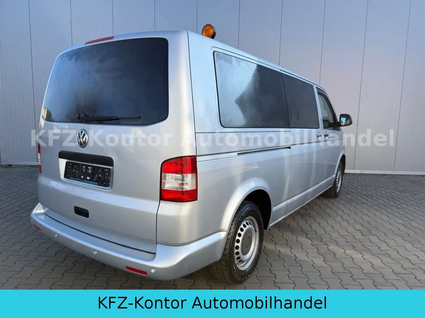 Volkswagen T5 Kombi T5 2.0TDI DSG LR *7-Sitze *Standhzg *Klima *Lang Silber - 2