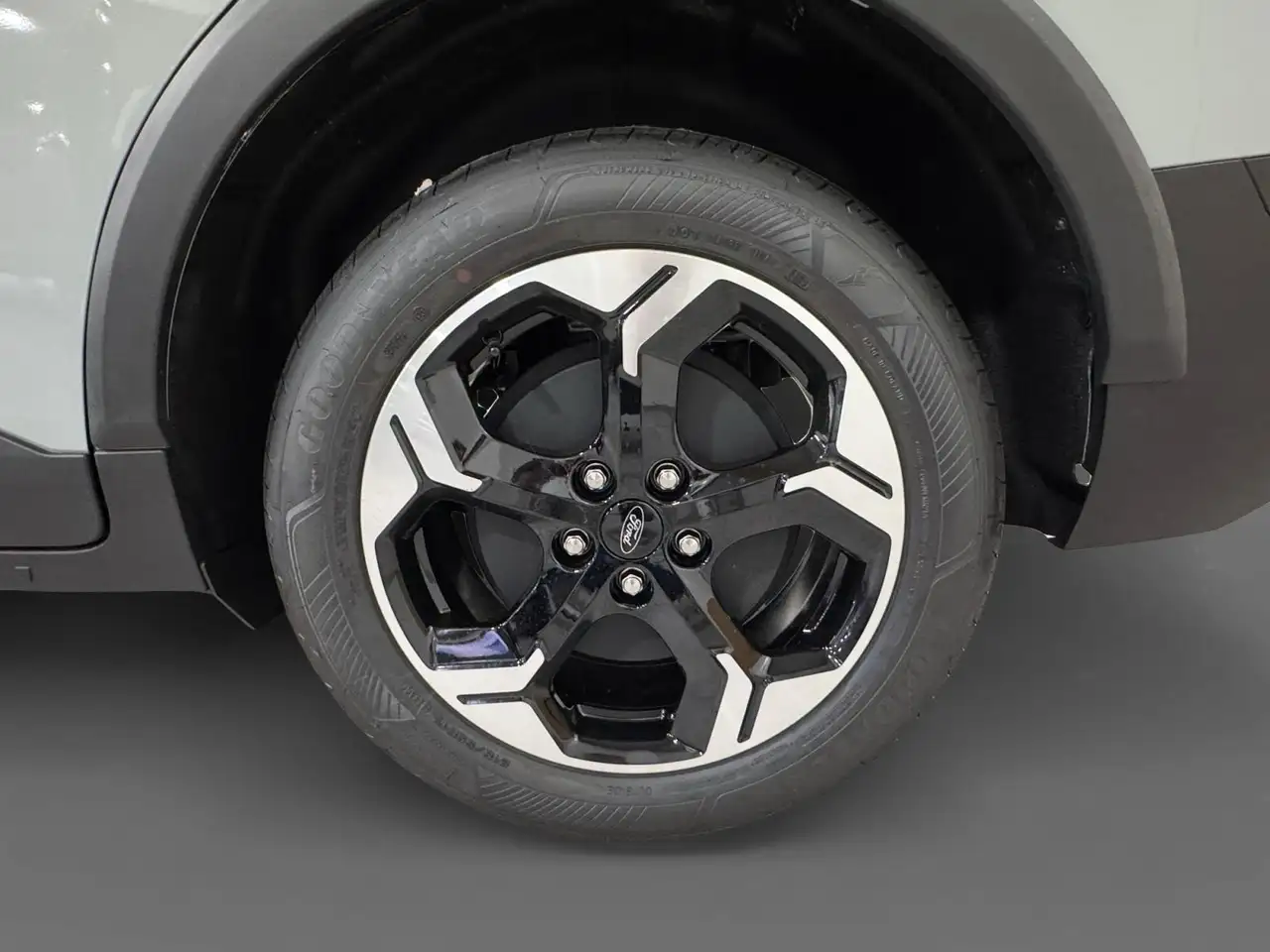 Ford Tourneo Courier 2026 — фото 15