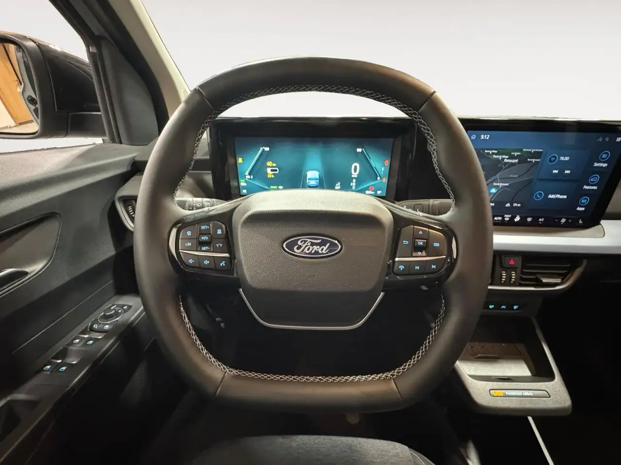 Ford Tourneo Courier 2026 — фото 13