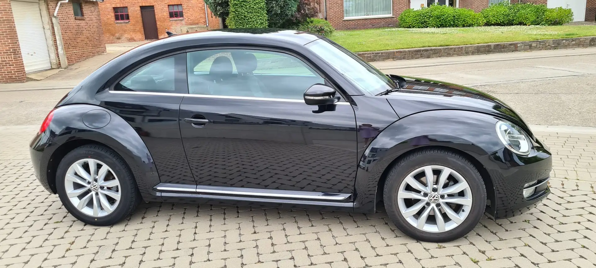 Volkswagen Beetle The 1.2 TSI Design - 2