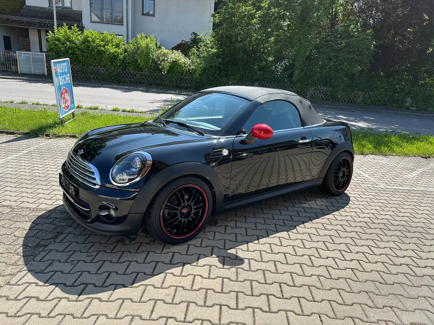 MINI Cooper Roadster Ausstattungs-Paket: Salt - Open-Sky-Paket Schwarz - 2