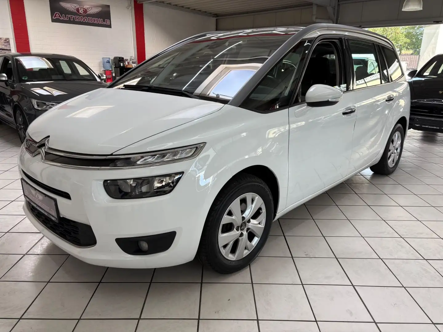 Citroen Grand C4 Picasso /Spacetourer Selection KAM AHK 7 Blanc - 1