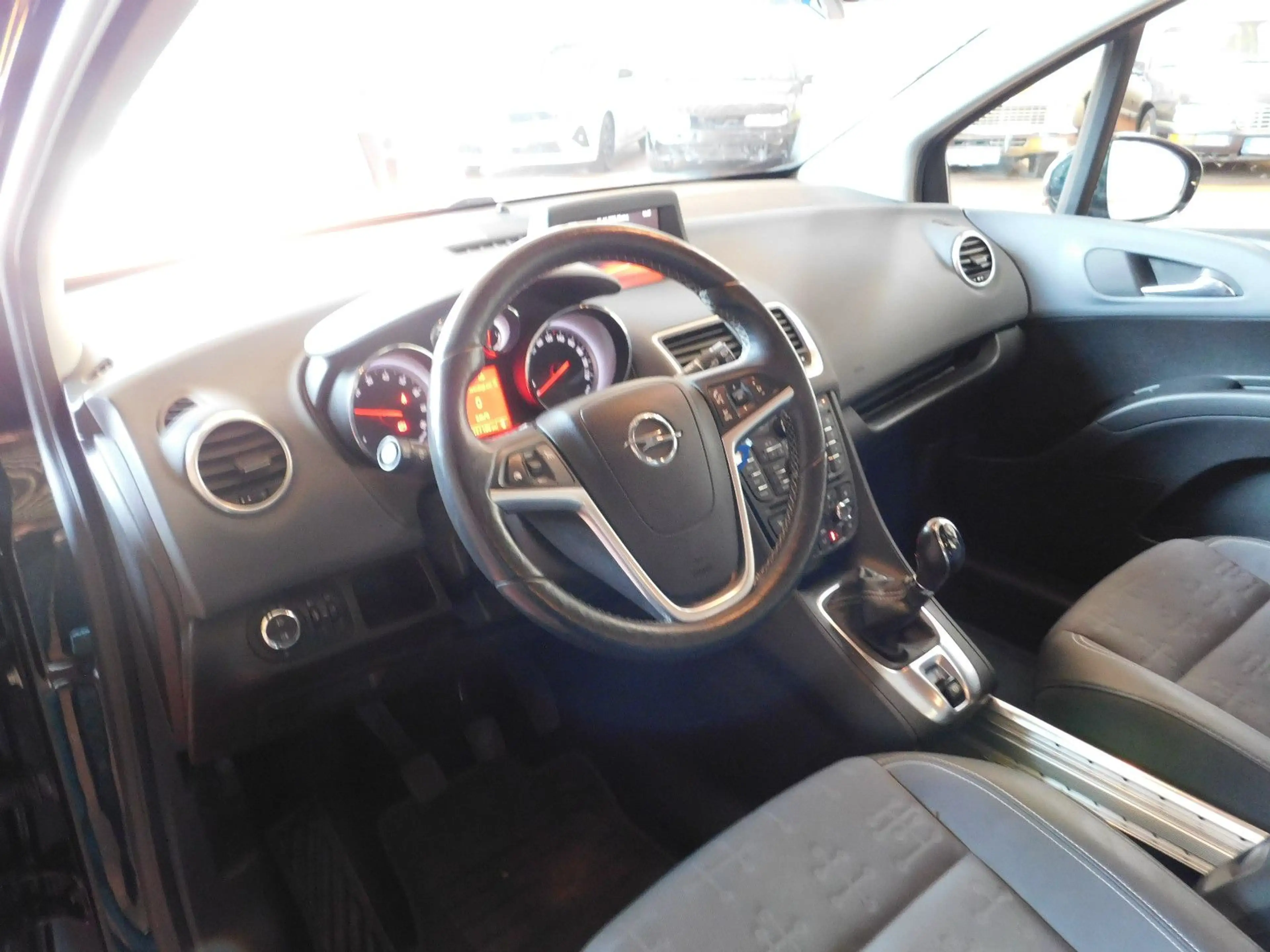 Opel Meriva B Innovation - Winter P./Allwetter — photo 6