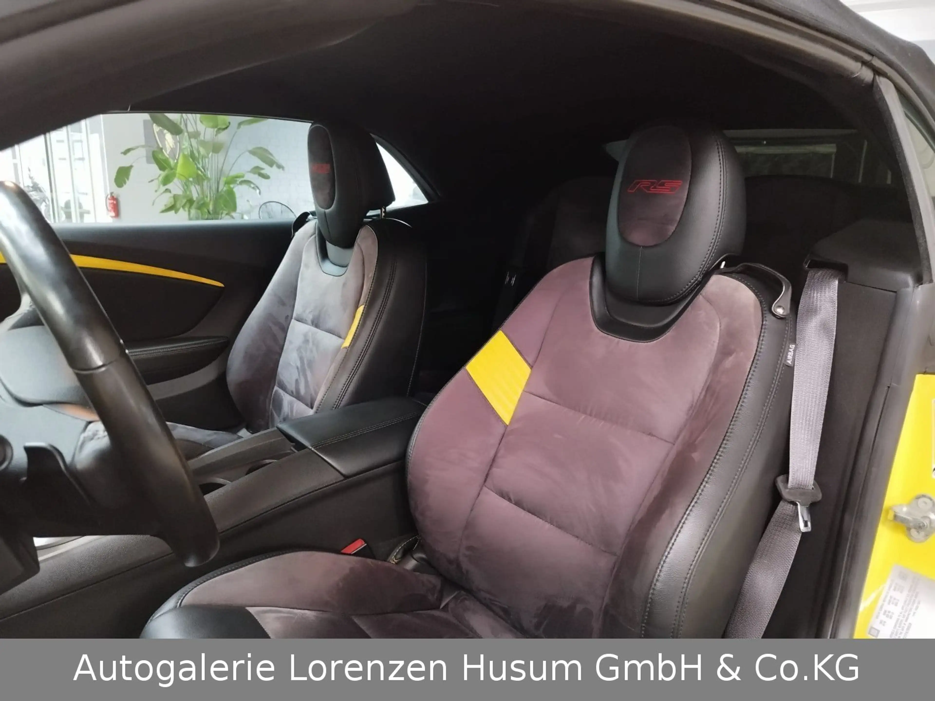 Chevrolet Camaro 2LT 3.6L Cabrio HU.9.2027 — photo 12