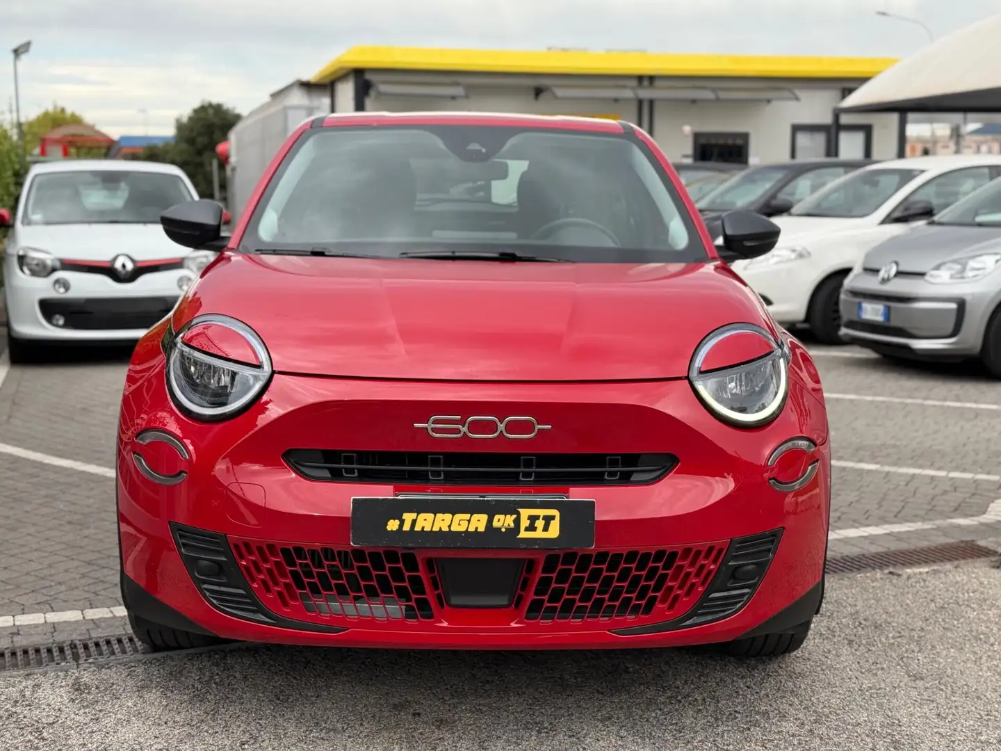 Fiat 600 600 Hybrid 100 CV DCT MHEV GARANTITA Rosso - 2