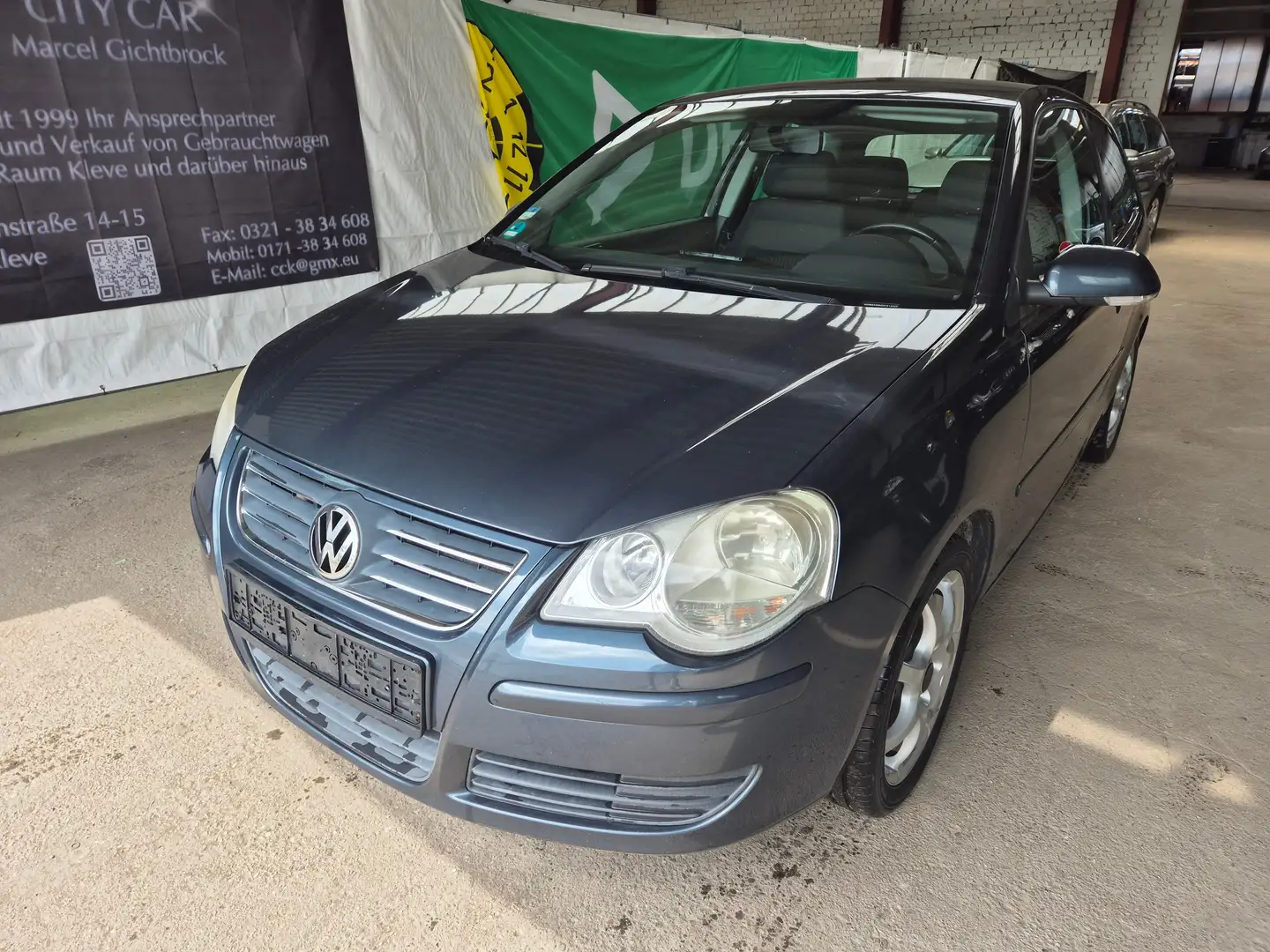 Volkswagen Polo Sportline - 1