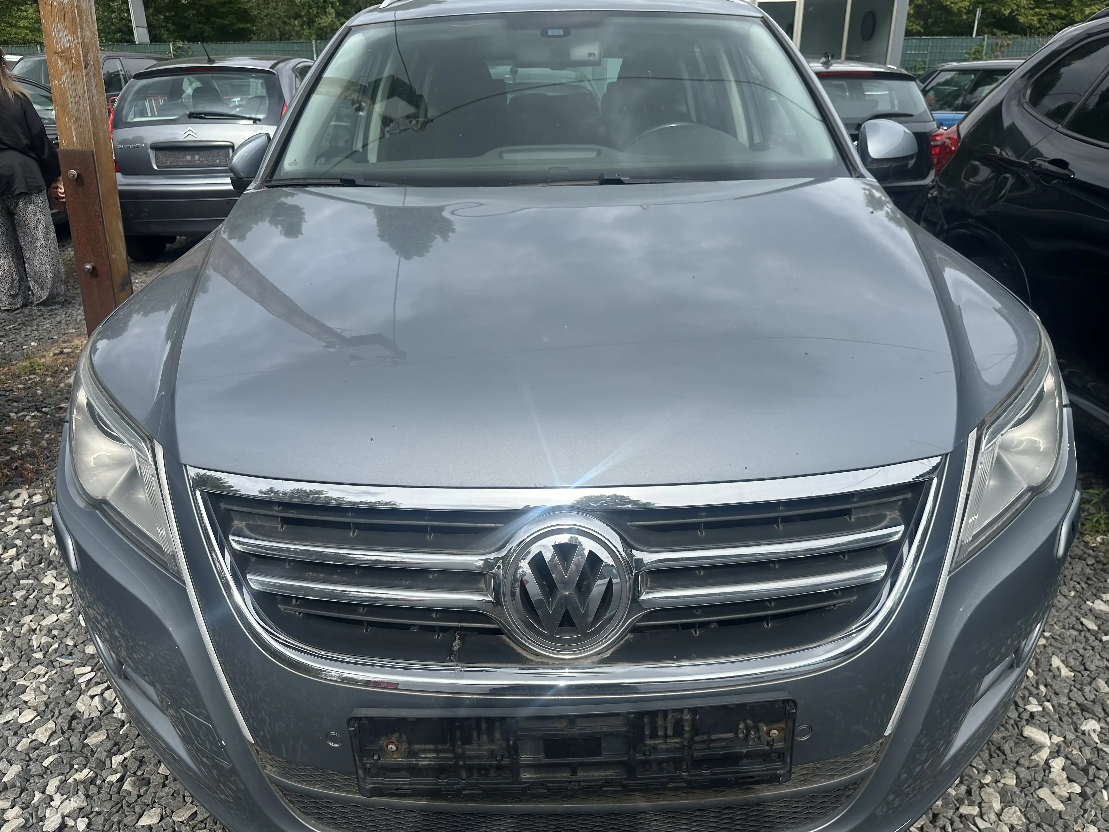 Volkswagen Tiguan 2,0 TDI 4 MOTION 140 PS AUTOMATIK KLIMA ALU 19 ZOL — photo 2