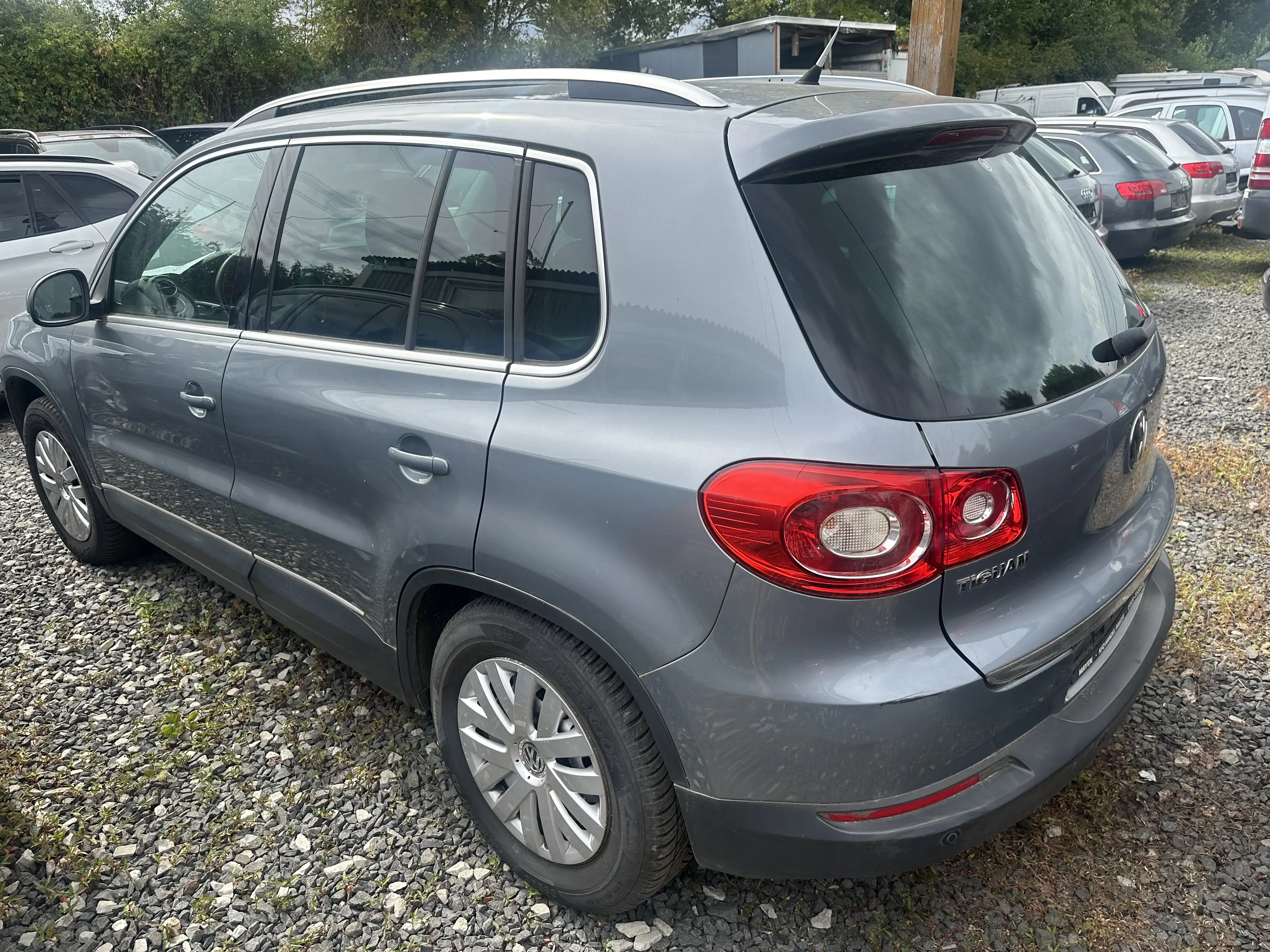 Volkswagen Tiguan 2,0 TDI 4 MOTION 140 PS AUTOMATIK KLIMA ALU 19 ZOL — photo 4