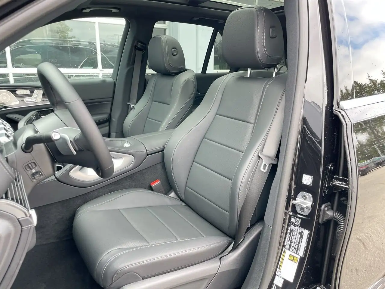 Mercedes-Benz GLE снимка Mercedes-Benz GLE