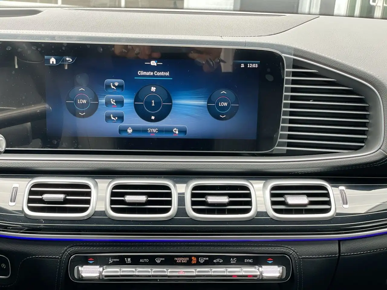 Mercedes-Benz GLE снимка Mercedes-Benz GLE