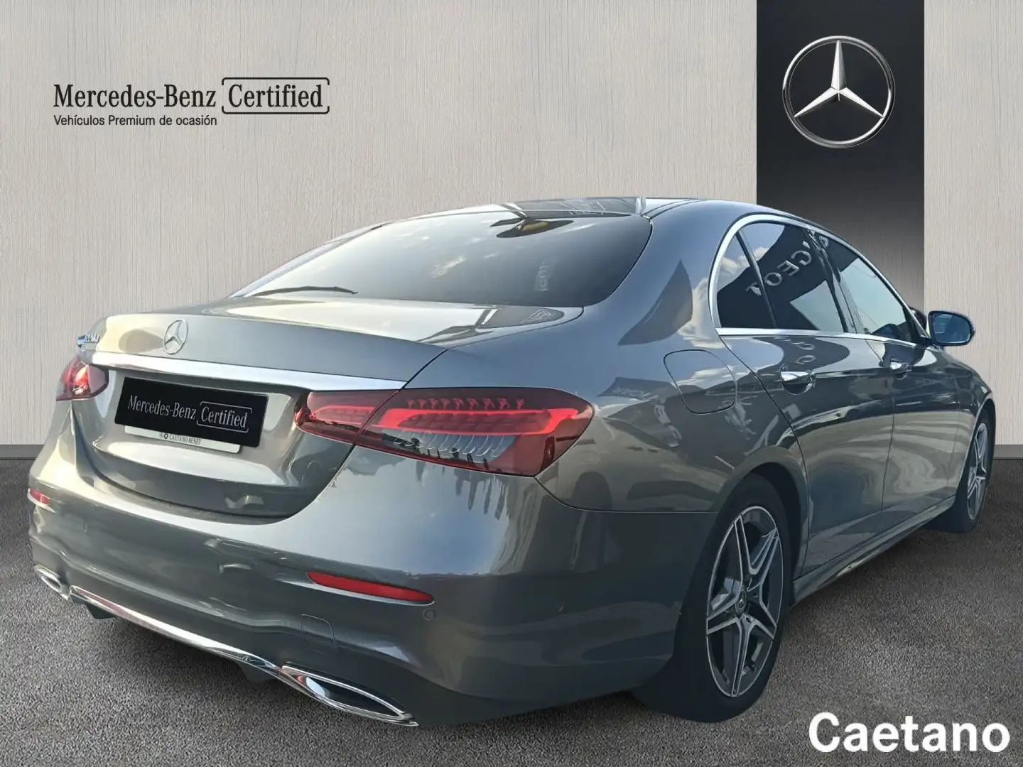 Mercedes-Benz E 220 d Gris - 2