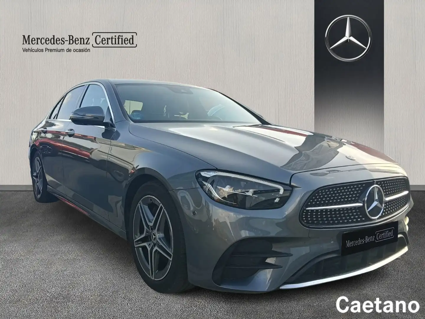 Mercedes-Benz E 220 d Gris - 1
