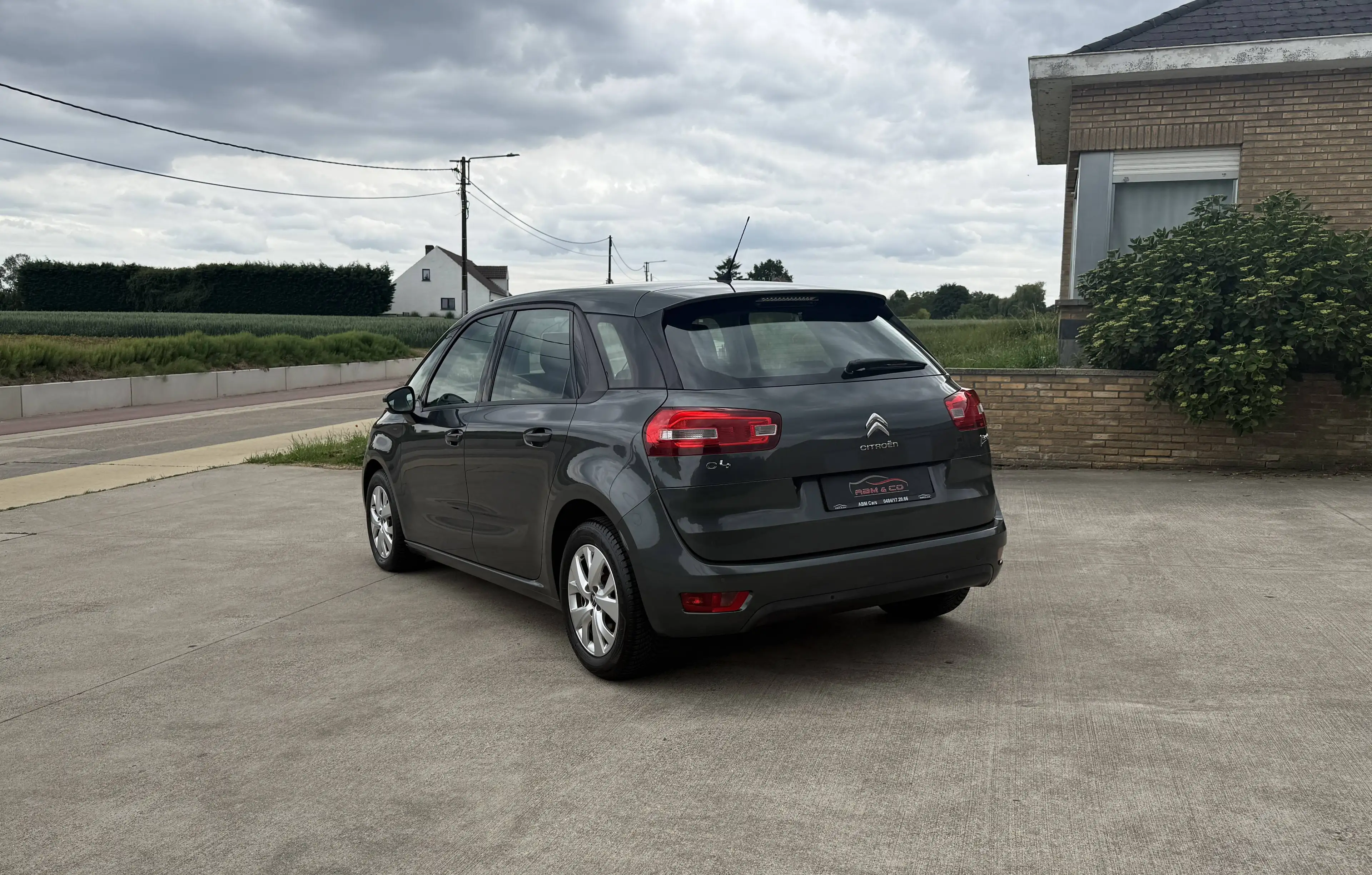 Citroen C4 Picasso 1.2i Essence * Pano - 62.000 km * GAR 12M — photo 5