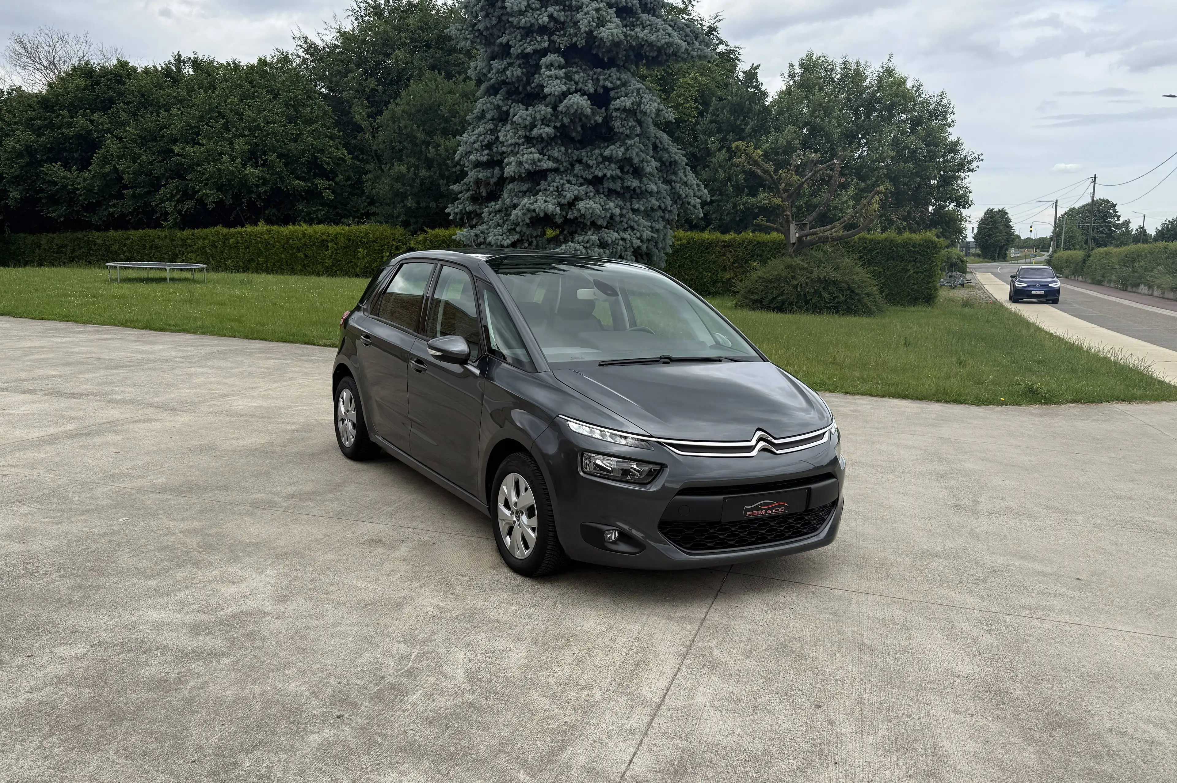 Citroen C4 Picasso 1.2i Essence * Pano - 62.000 km * GAR 12M