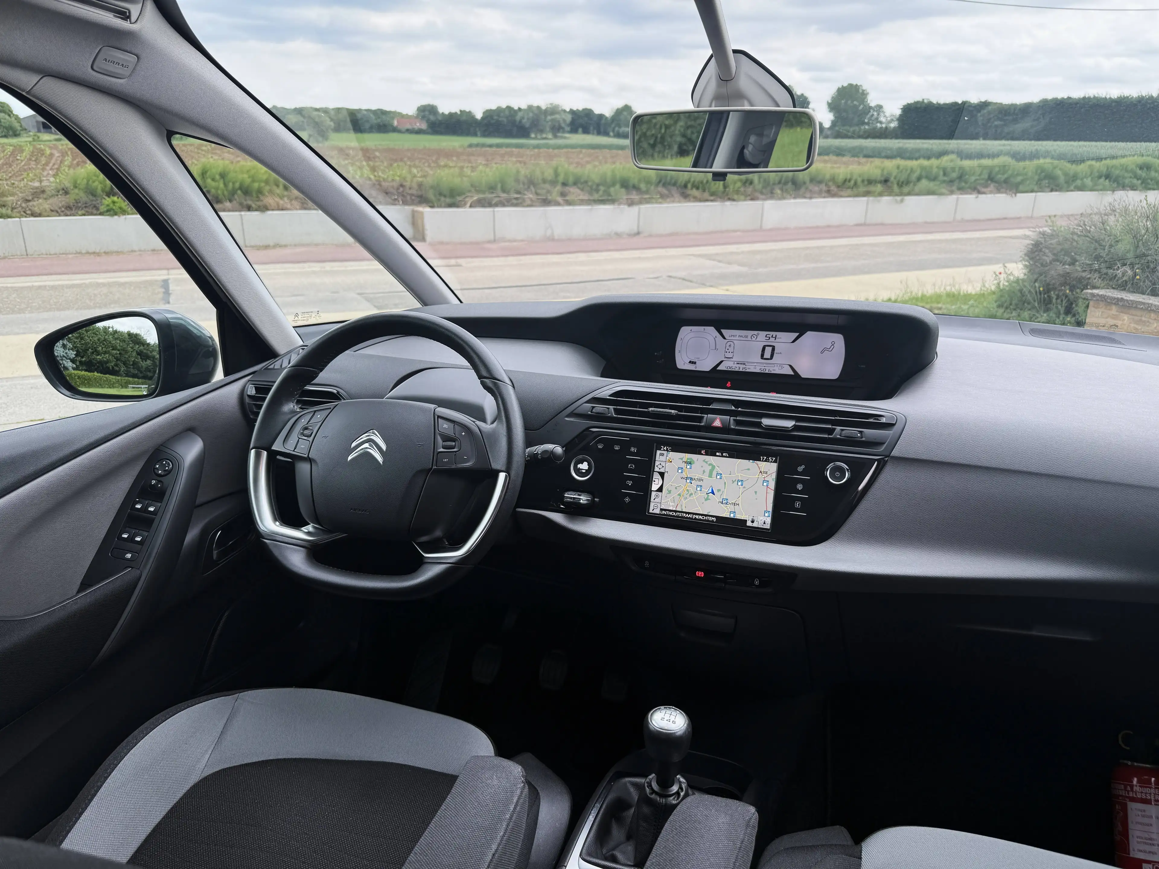 Citroen C4 Picasso 1.2i Essence * Pano - 62.000 km * GAR 12M — photo 15