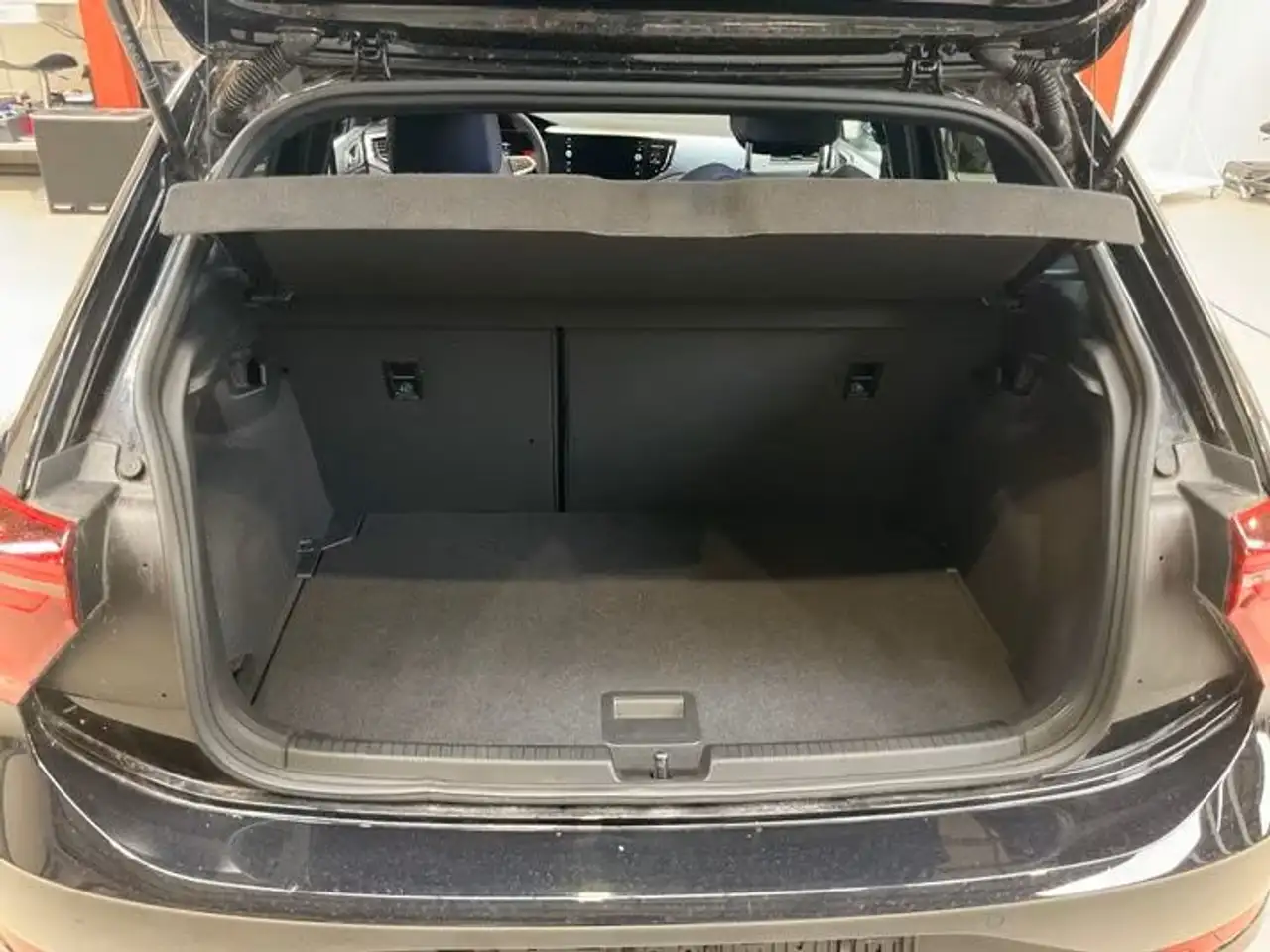 Volkswagen Polo 2.0 TSI DSG GTI 5