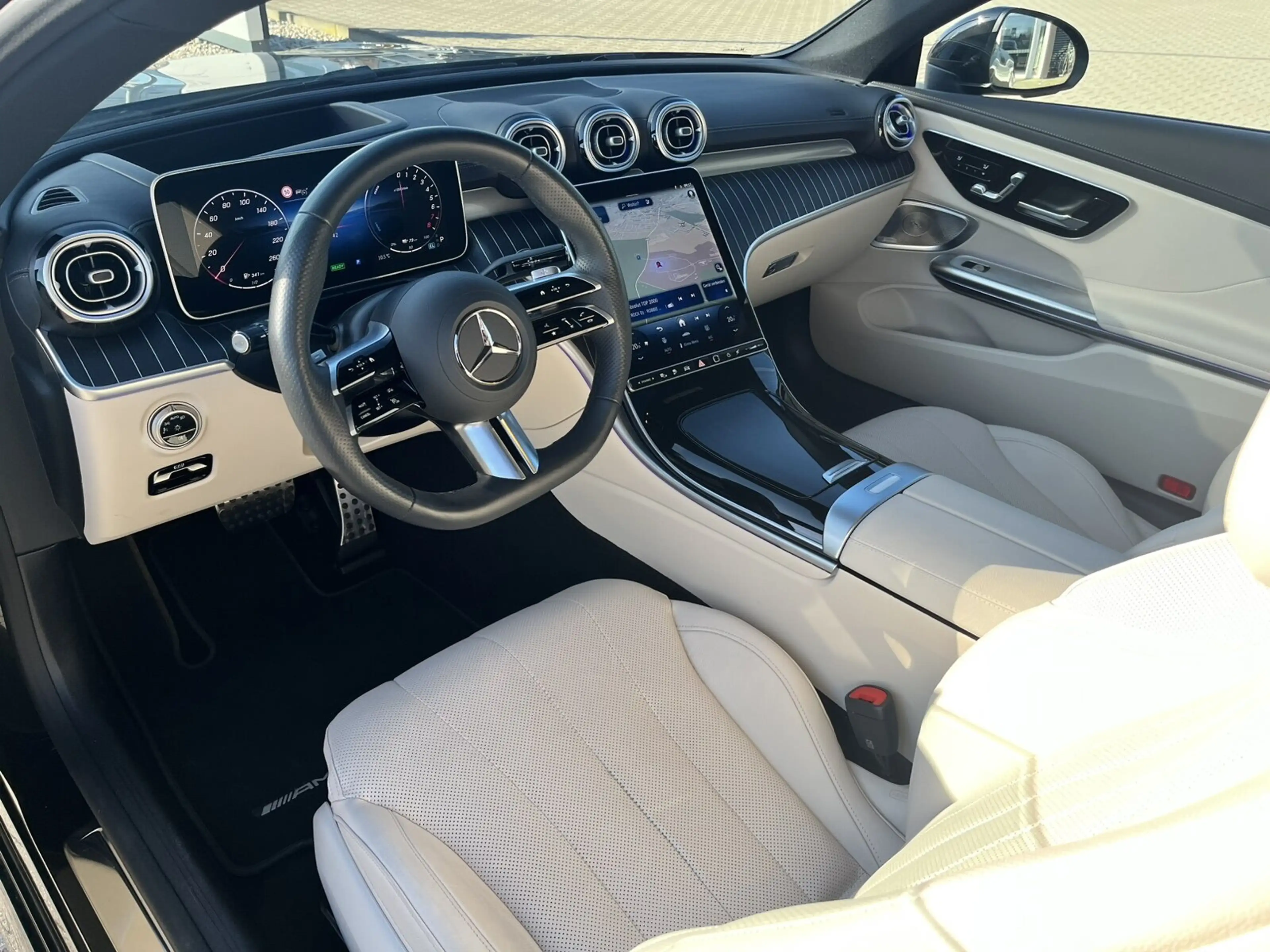 Mercedes-Benz CLE 300 CLE 300 e +AMG+Night+Pano+Brum+DigiLight+Distro+ — photo 11