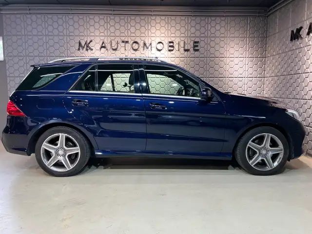 Mercedes-Benz GLE view 6