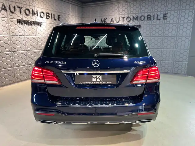 Mercedes-Benz GLE view 8