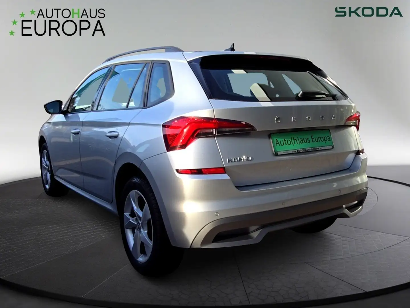 Skoda Kamiq 1.5 TSI Ambition Navi SmartLink SHZ PDC eKlappe LE Argent - 2