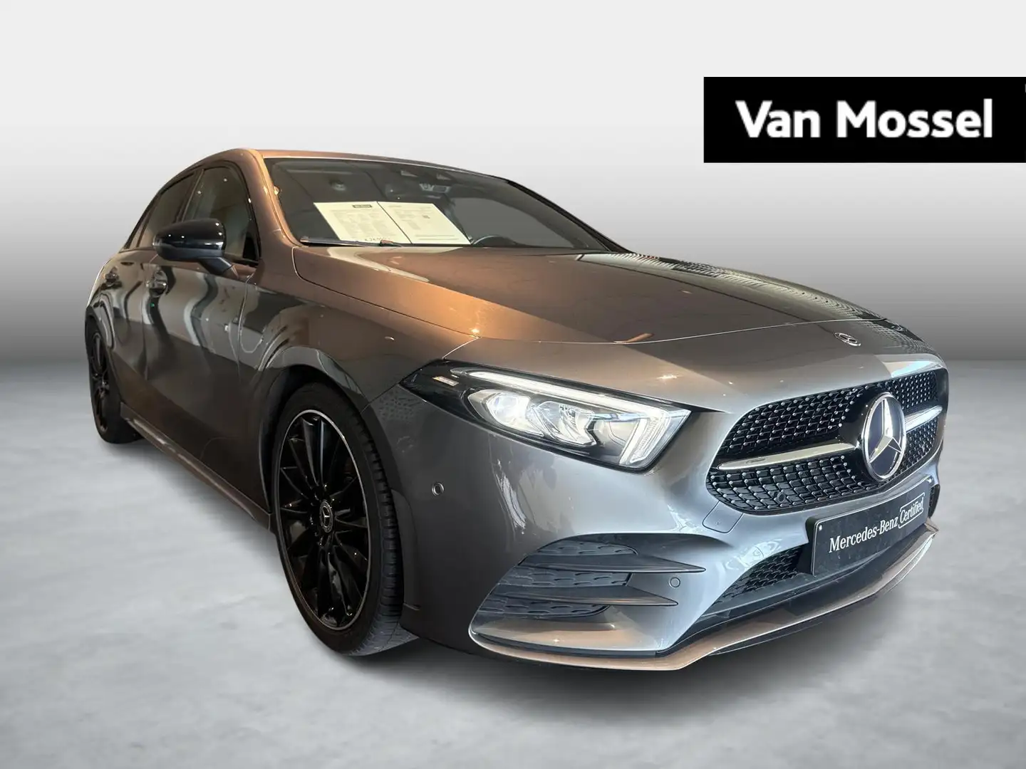 Mercedes-Benz A 200 AMG LINE + CARPLAY + TREKHAAK + BURMESTER + 1y USE Gris - 1
