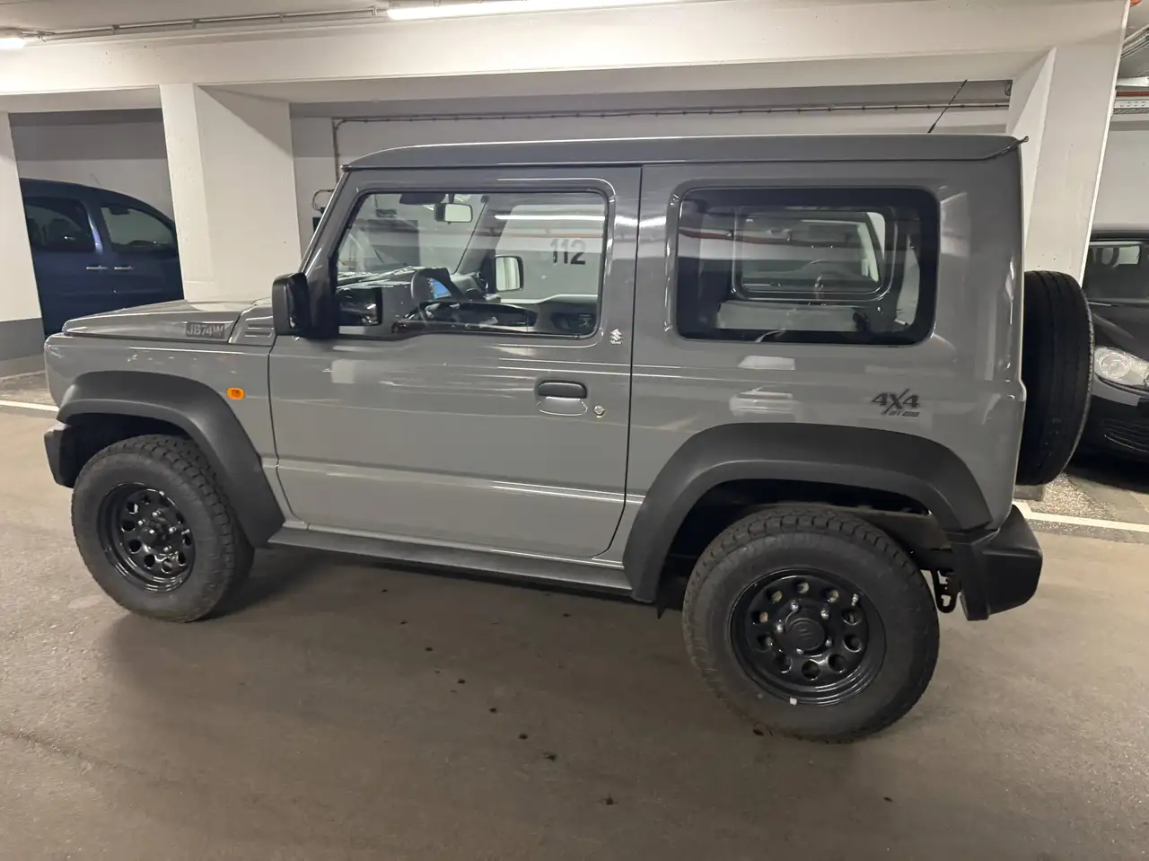 Suzuki Jimny 2024