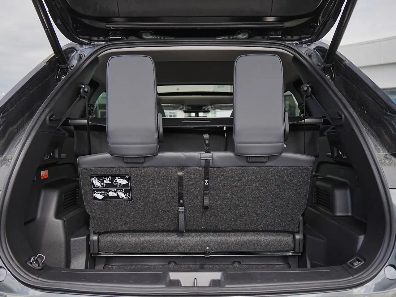 Mitsubishi Outlander снимка Mitsubishi Outlander