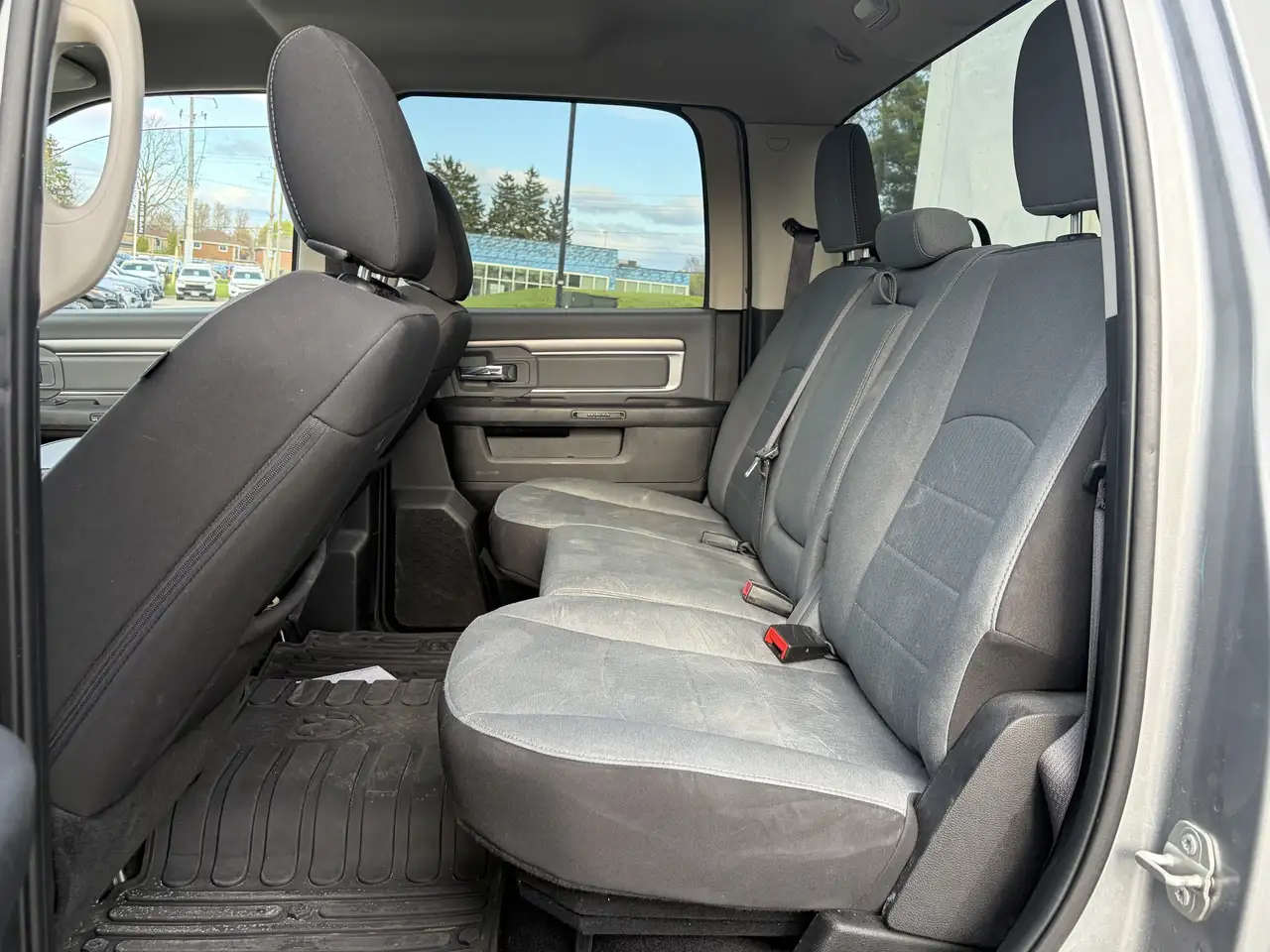RAM 1500 снимка RAM 1500