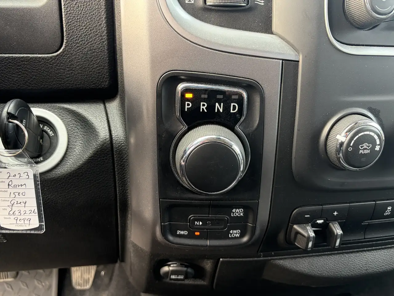 RAM 1500 снимка RAM 1500