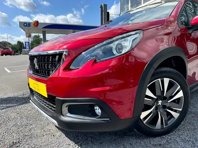Peugeot 2008 view 2