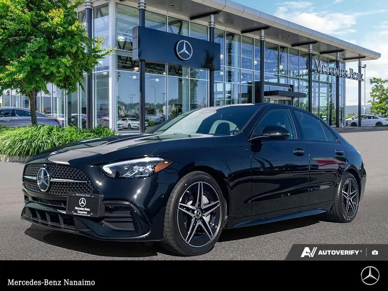 2025 Mercedes-Benz C-Class снимка 2025 Mercedes-Benz C-Class