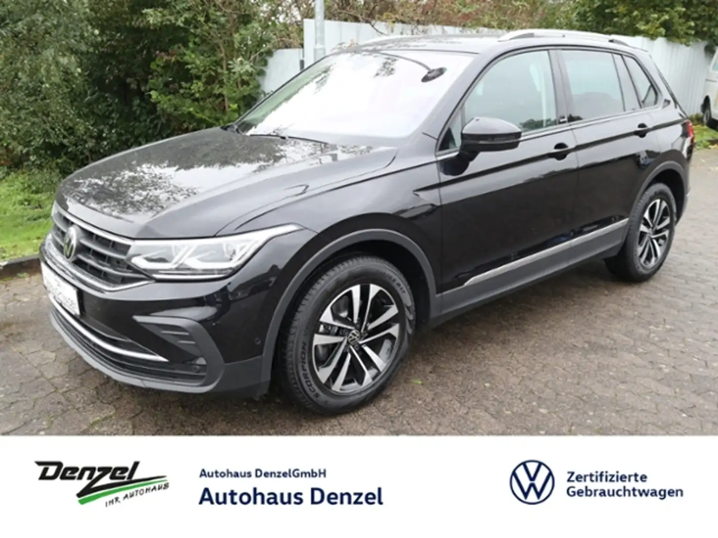Volkswagen Tiguan "United" 1.5 TSI ACC/IQ.LIGHT/NAV Noir - 1